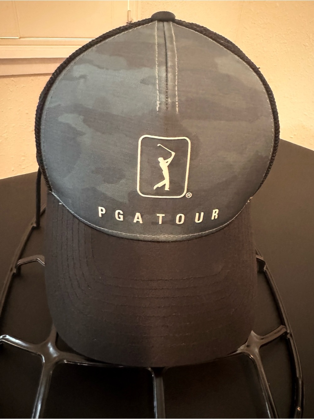 PGA Tour Green/Grey Camo Logo Baseball Cap *** Like New